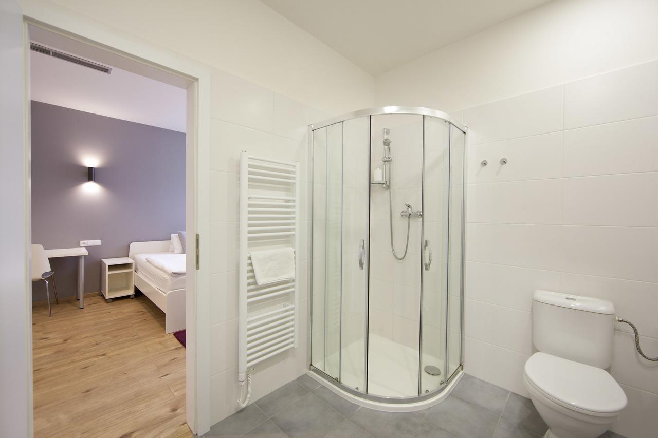 Rozmaryn Rooms&Apartments Rakovník Zewnętrze zdjęcie