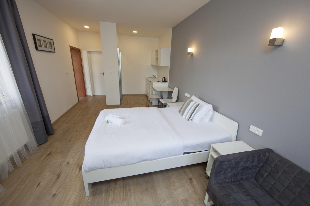 Rozmaryn Rooms&Apartments Rakovník Zewnętrze zdjęcie