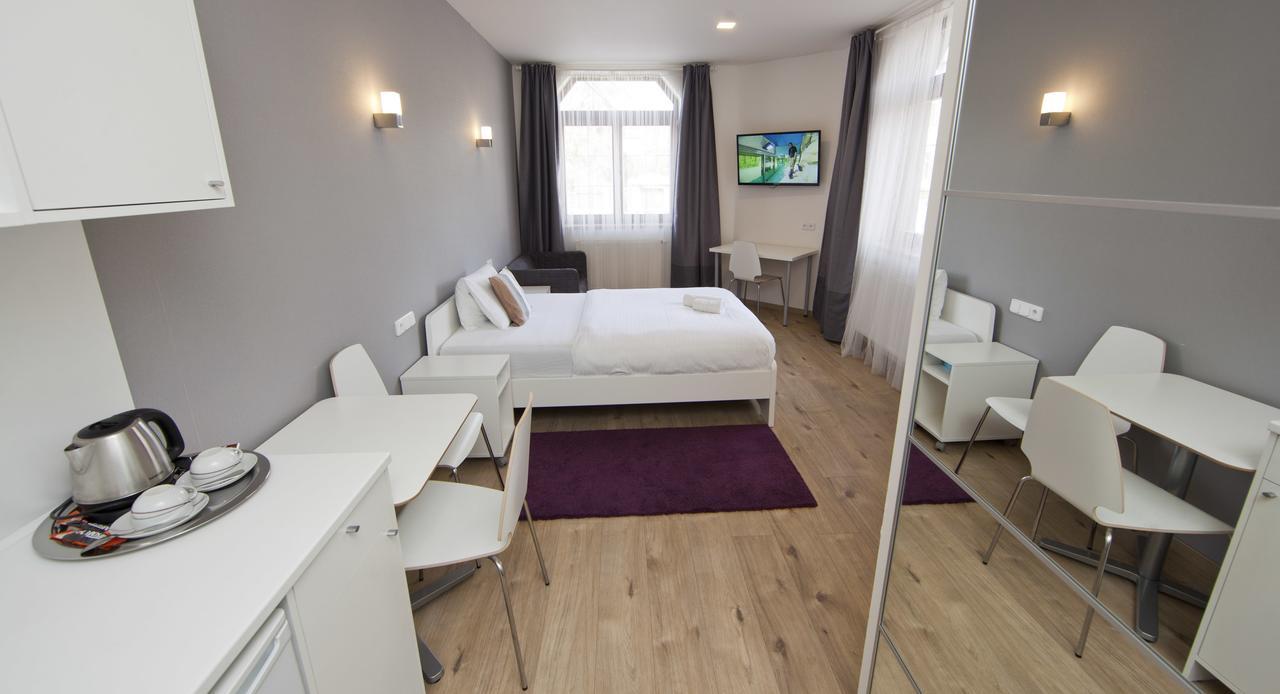Rozmaryn Rooms&Apartments Rakovník Zewnętrze zdjęcie