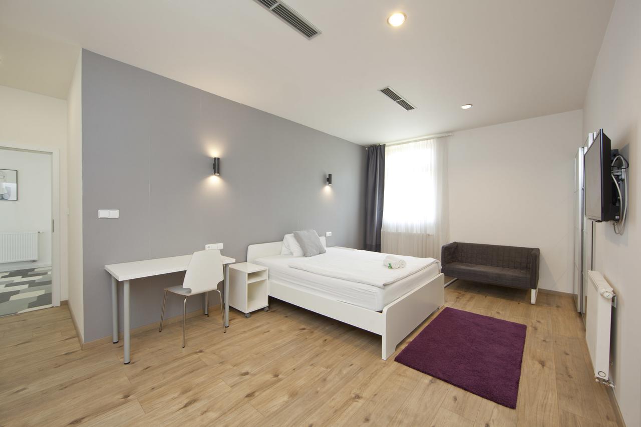 Rozmaryn Rooms&Apartments Rakovník Zewnętrze zdjęcie