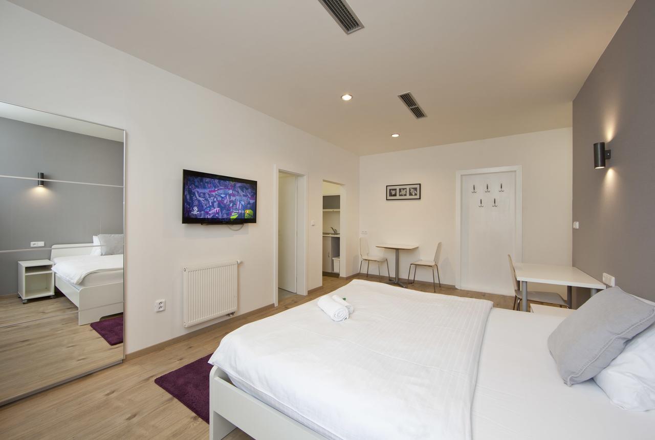 Rozmaryn Rooms&Apartments Rakovník Zewnętrze zdjęcie